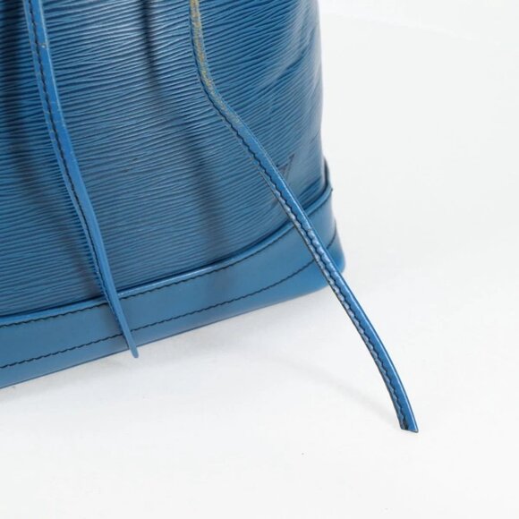 LOUIS VUITTON Epi Noe Shoulder Bag Toledo Blue M44005 LV Auth 129725 - Picture 13 of 16